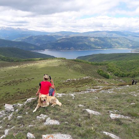 Vertical Hostel Mavrovo Luaran gambar