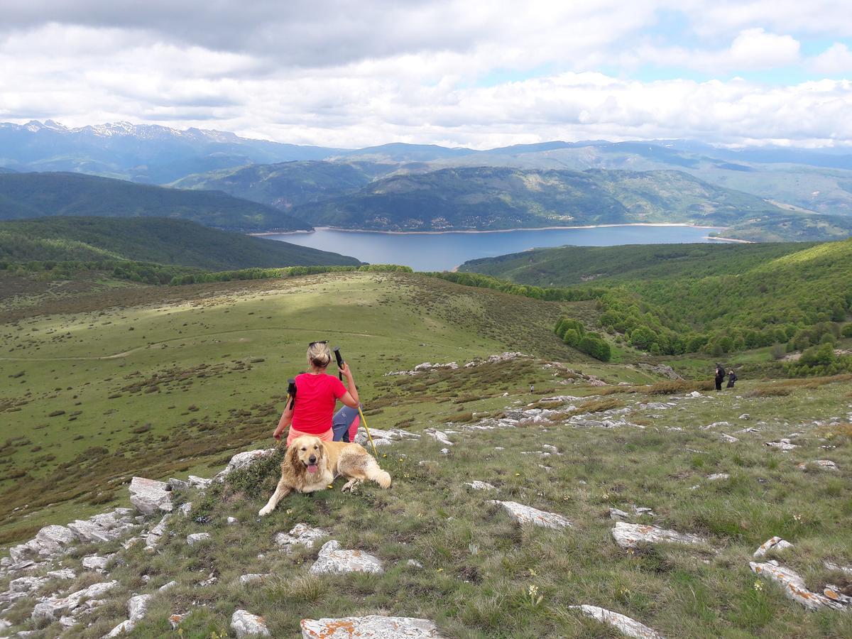 Vertical Hostel Mavrovo Luaran gambar
